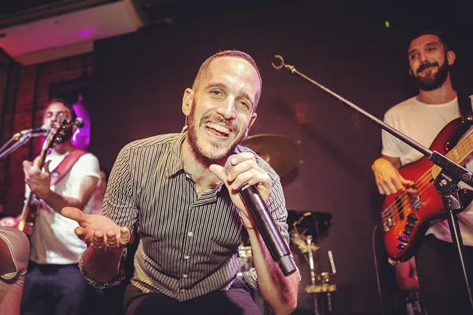 Contratar a LOS MOJARRAS Contacto al: 011 5452-1766