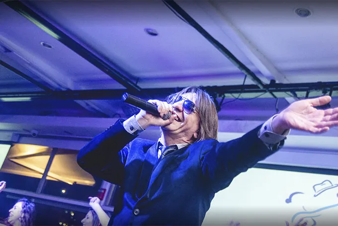 Contratar a BABYDOLL Contacto al: 011 5452-1766