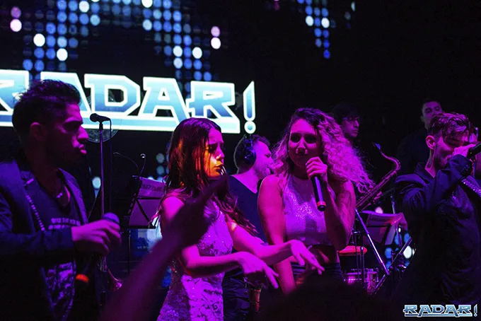 Contratar a RADAR Contacto al: 011 5452-1766